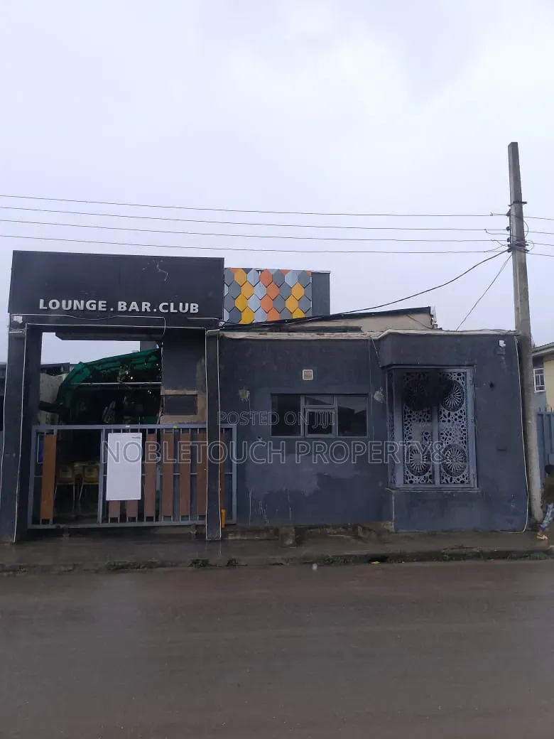 Executive Lounge and Bar at Alakuko