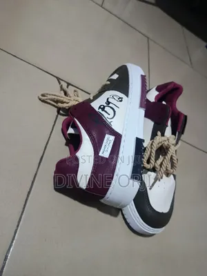 New Comfortable Sneaker