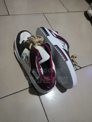 New Comfortable Sneaker