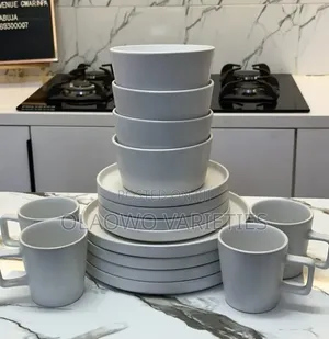 16 Pieces Dinner Set