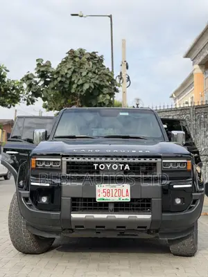 New Toyota Land Cruiser Prado 2.4 Petrol 2025 Black