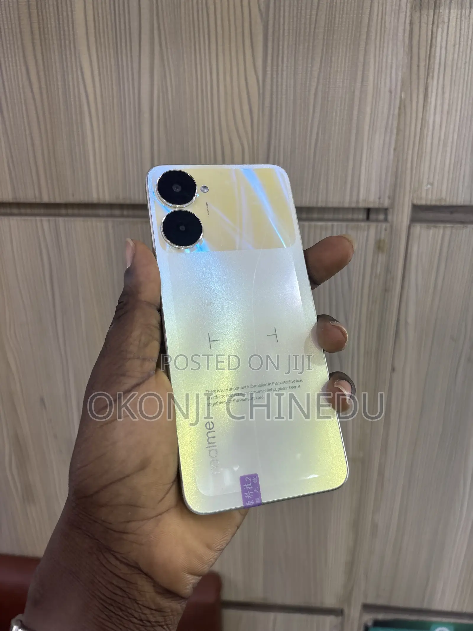 Realme V30 128 GB