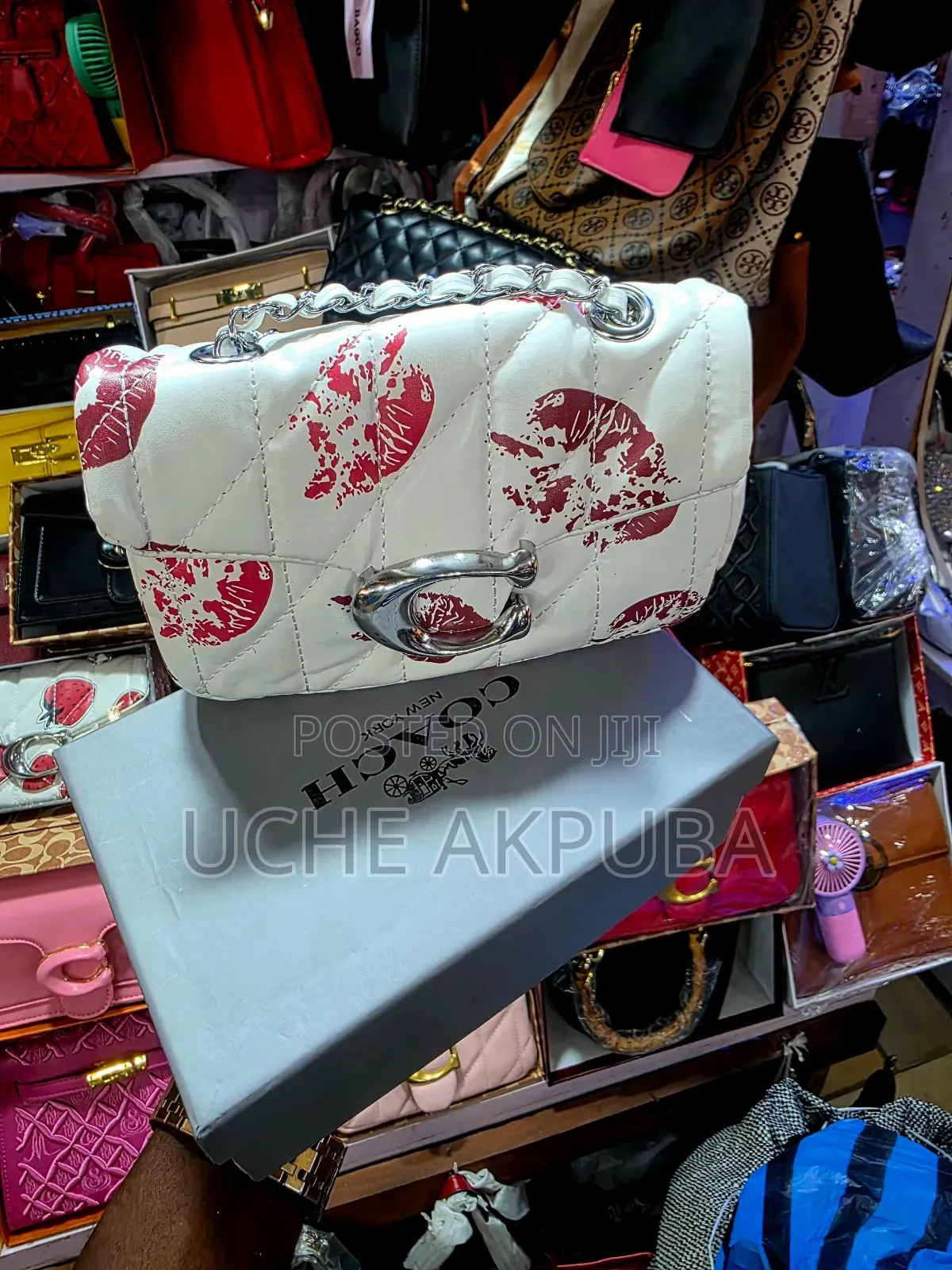 Lolo's Collections
