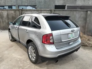 Ford Edge 2012 Silver