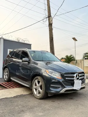 Mercedes-Benz GLE-Class 2016 Gray