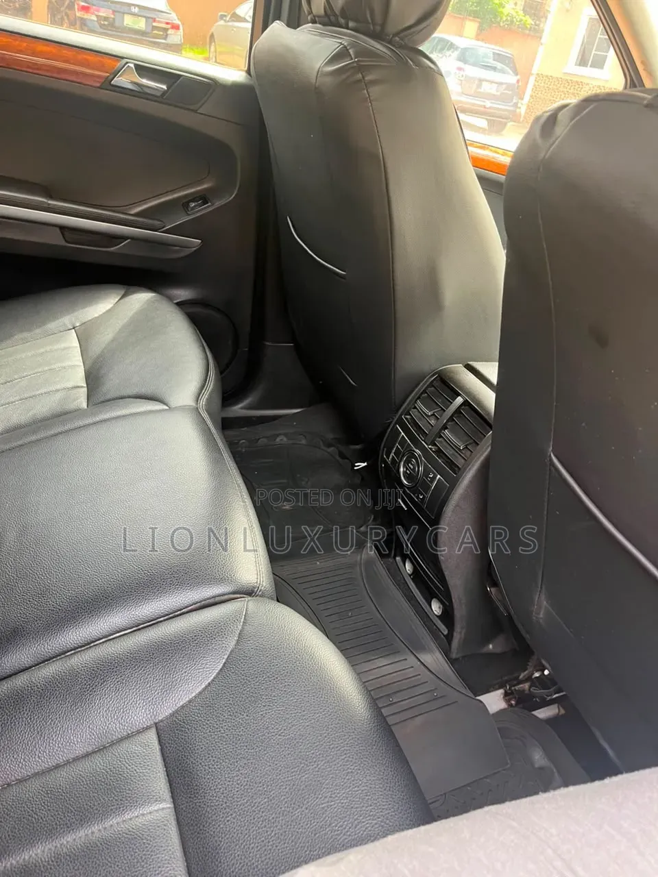 Mercedes-Benz M Class 2009 Silver