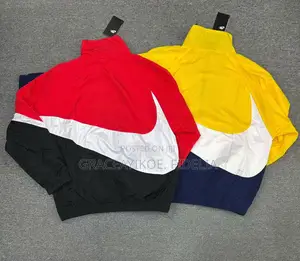 Nike Windbreaker Jacket – Lightweight Stylish