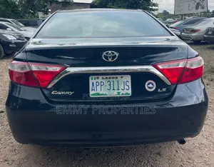Toyota Camry LE 4dr Sedan (2.5L 4cyl 6A) 2016 Black
