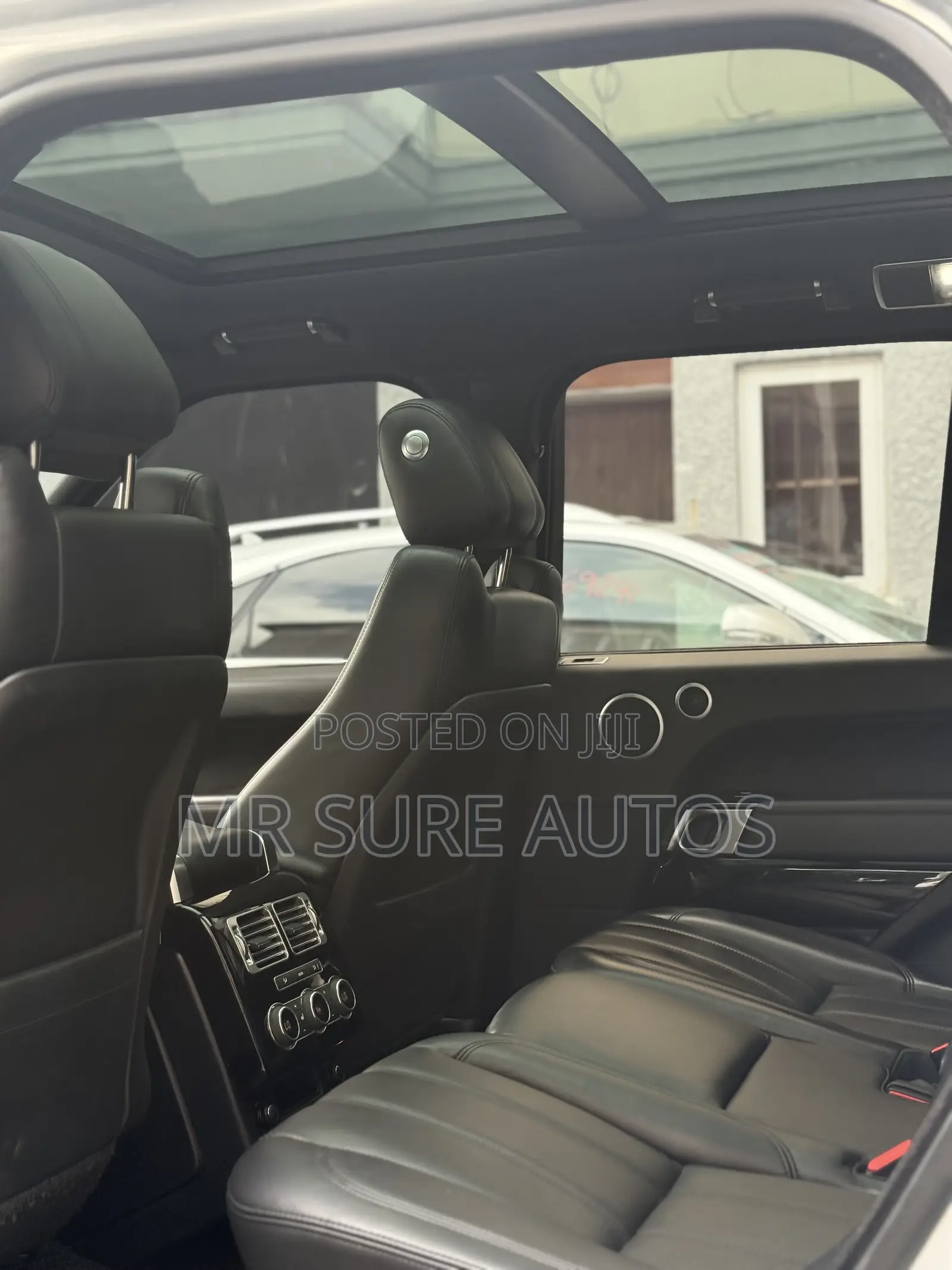 Land Rover Range Rover Vogue 2016 Silver