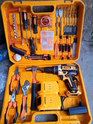 48 Volt Dewalt Rechargable Drill With Tools Set