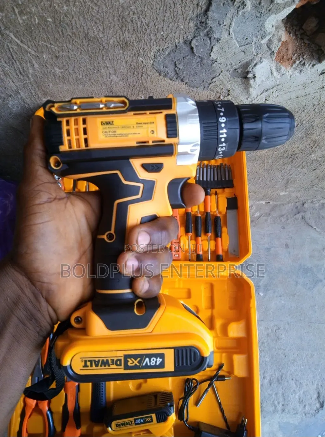 48 Volt Dewalt Rechargable Drill With Tools Set