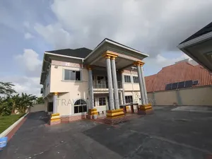 Furnished 6bdrm Mansion in Residents Area for sale