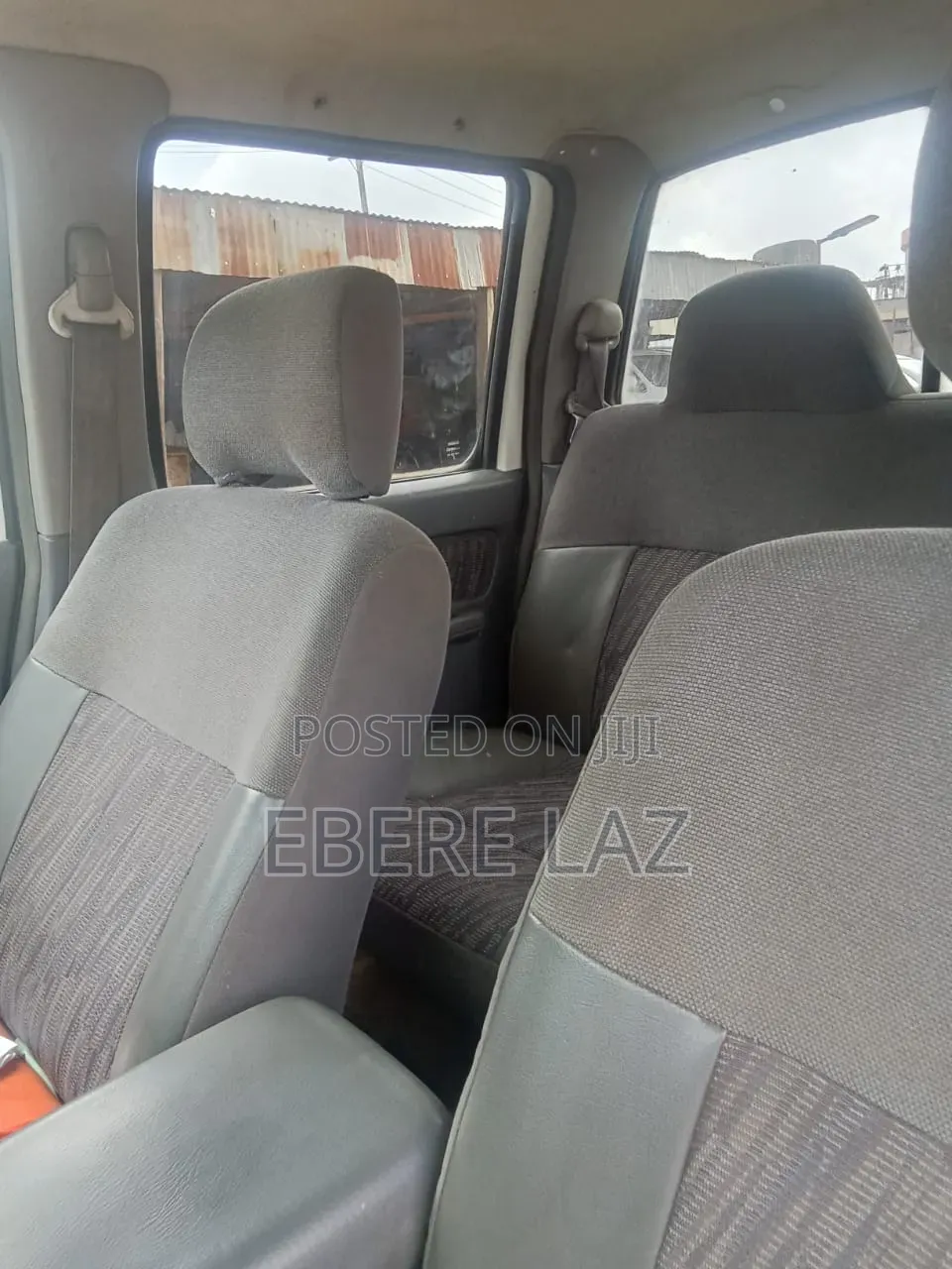Nissan Frontier 2006 White