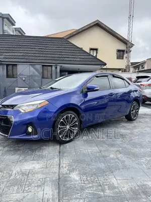 Toyota Corolla 2015 Blue