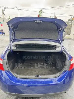Toyota Corolla 2015 Blue