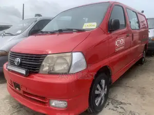Toyota HiAce 2006 Red