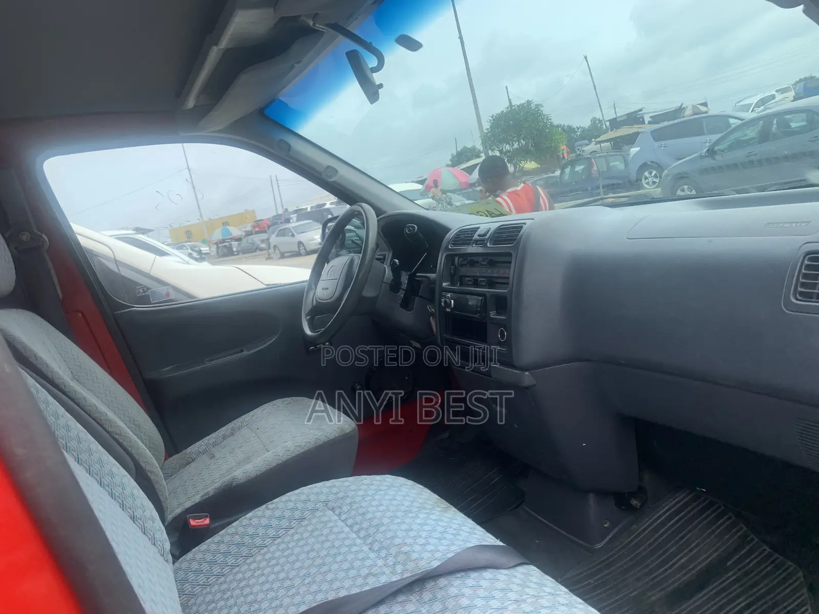 Toyota HiAce 2006 Red