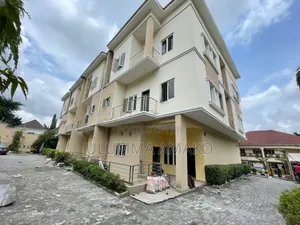 Furnished 4bdrm Duplex in 4 Bedroom Terrace, Maitama for rent