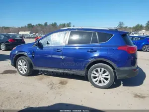 Toyota RAV4 2015 Blue