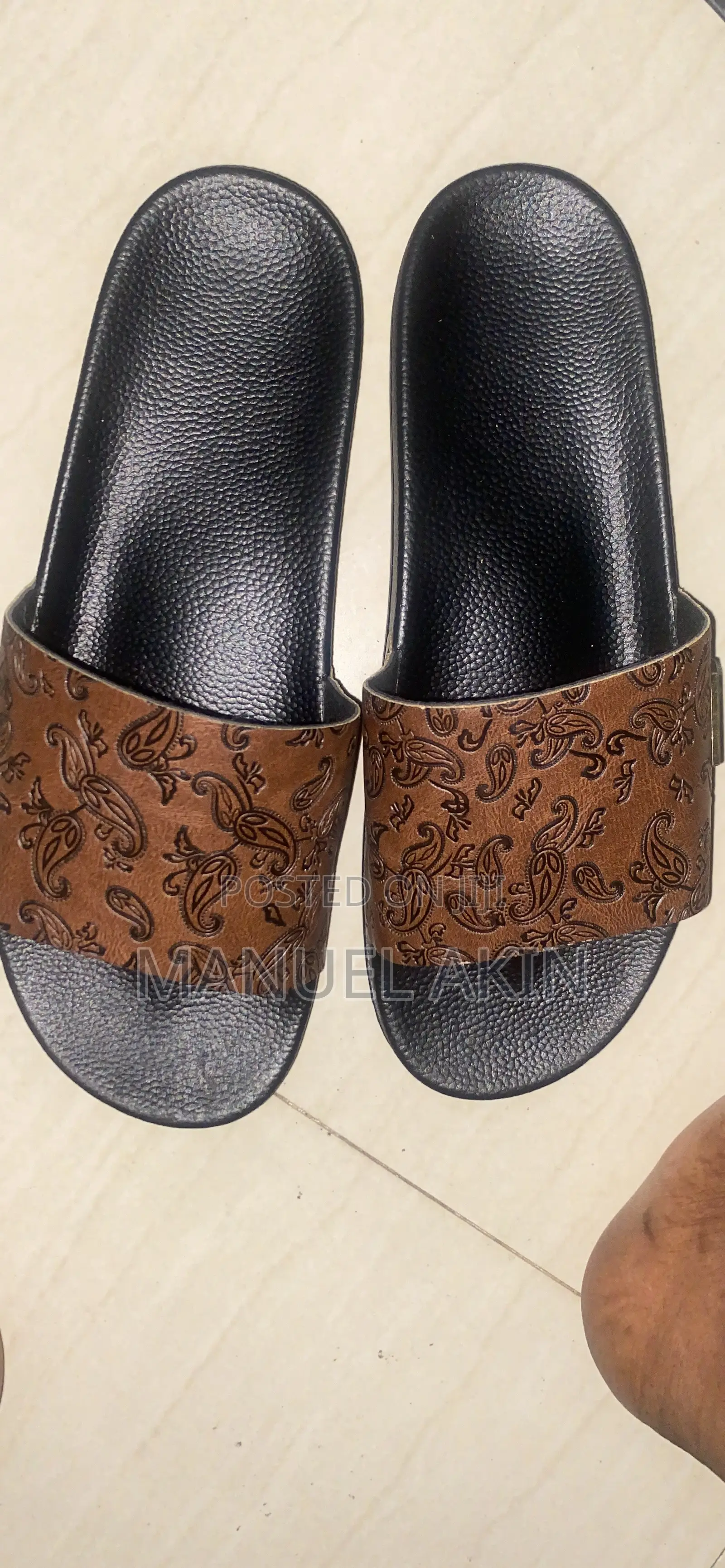Dark Brown Rose Slippers