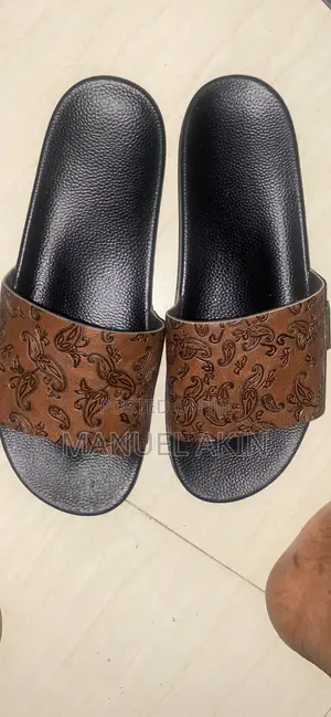 Dark Brown Rose Slippers