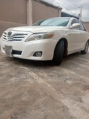 Toyota Camry 2011 White