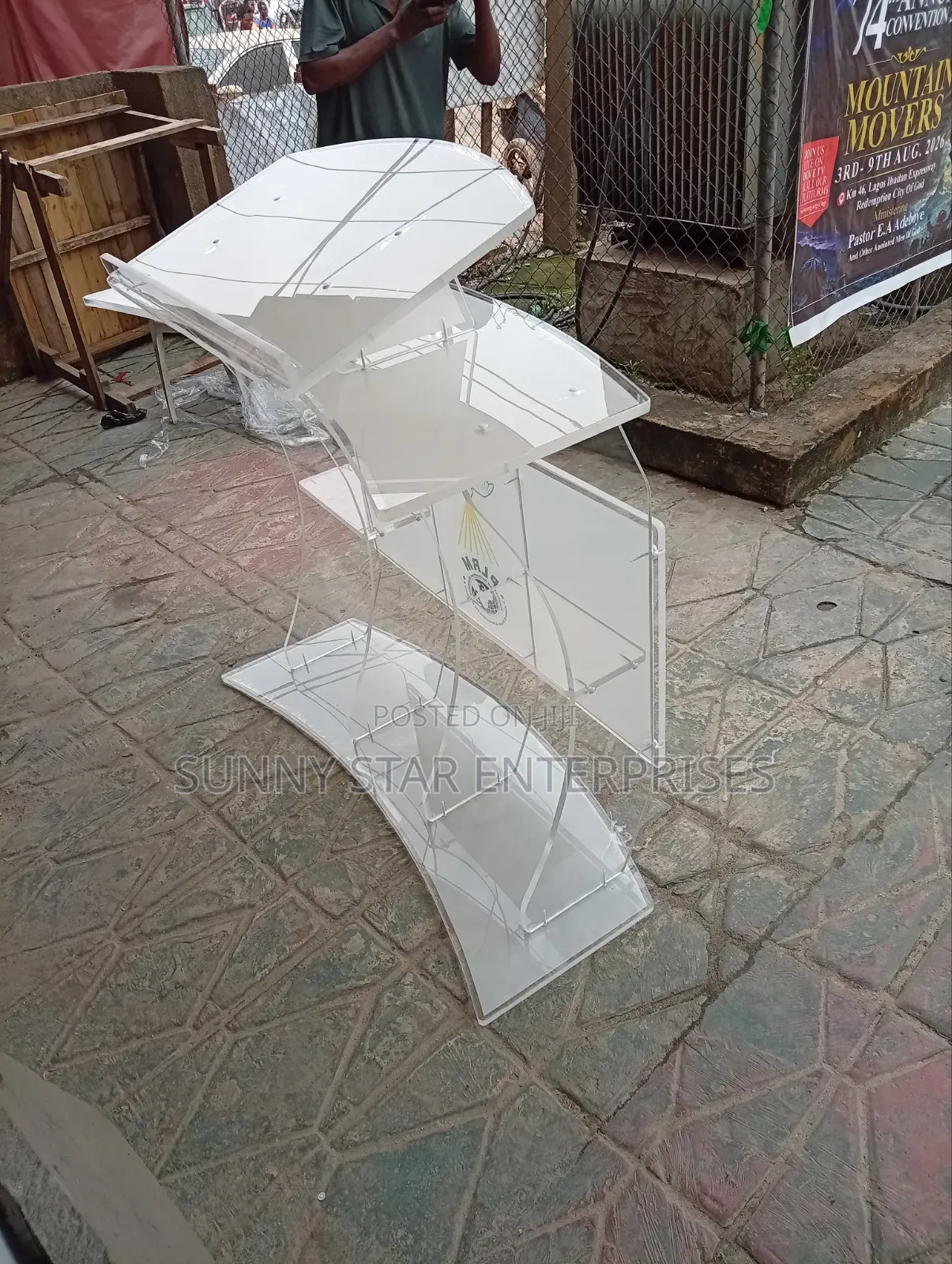Premium Quality Unbreakable Acrylic Pulpit