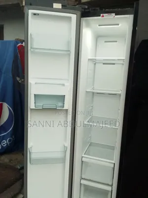 Scanfrost Refrigerator