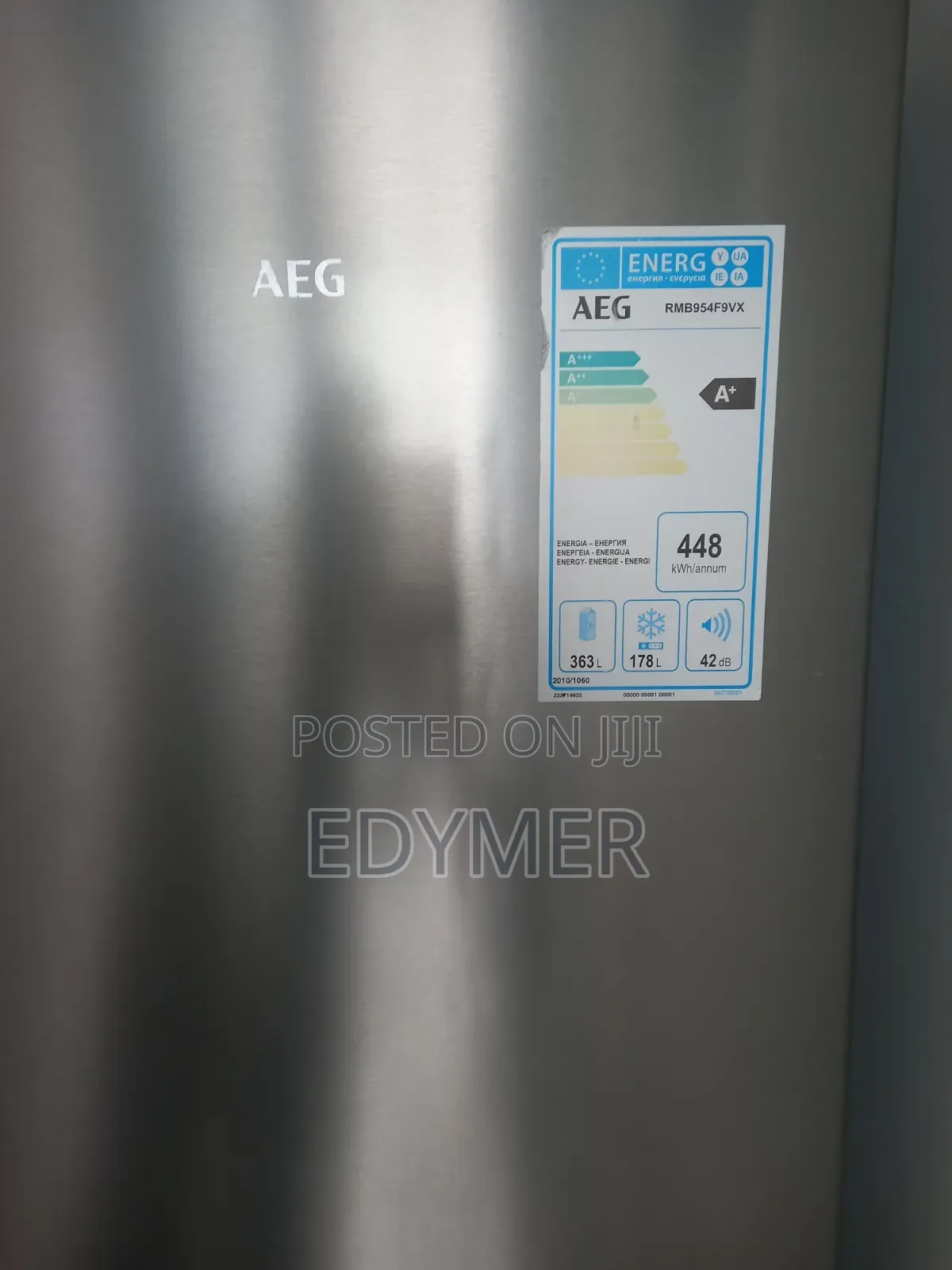 AEG Refrigerator