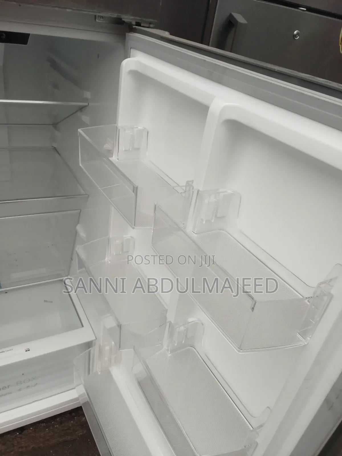 Scanfrost Refrigerator