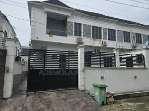4bdrm Duplex in Chevy View Estate, Chevron for sale