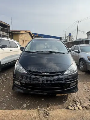 Toyota Estima 2004 Black