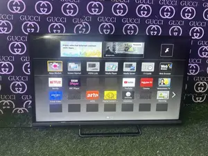Panasonic 32”inches Smart TV