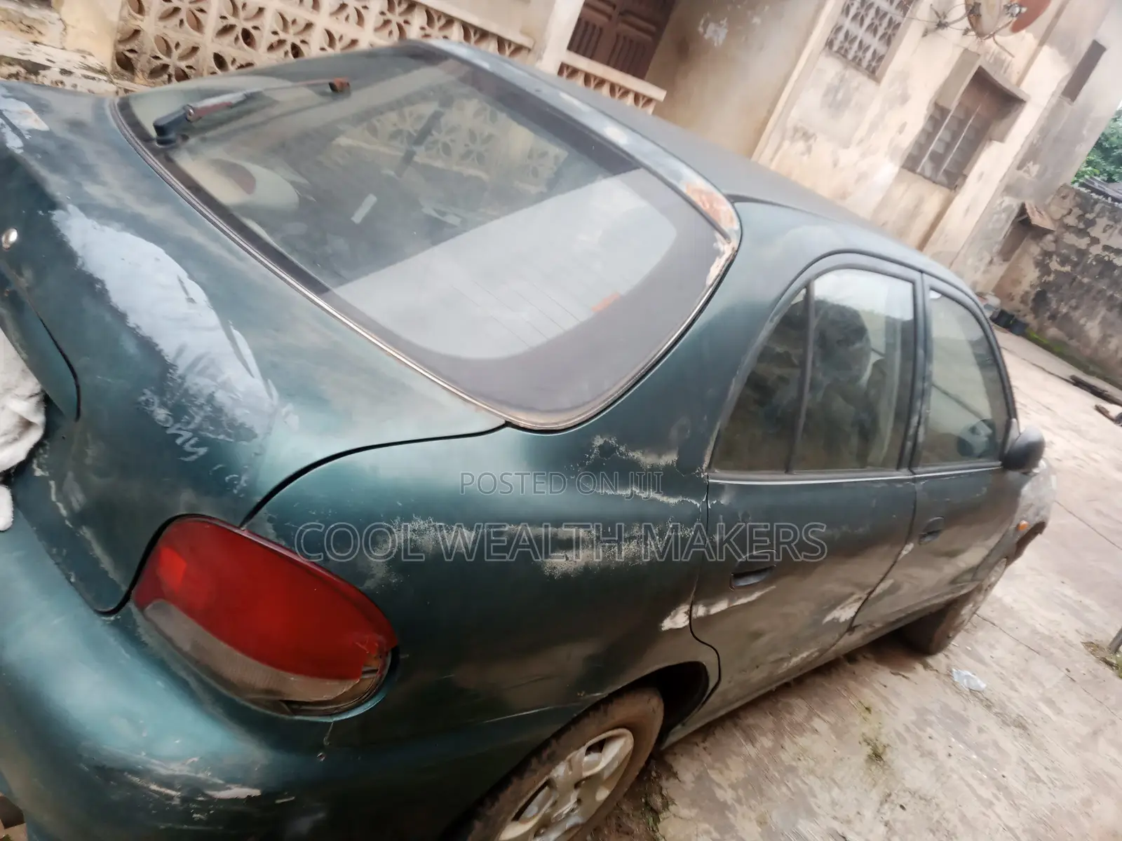 Hyundai Accent Base Hatchback 1996 Green