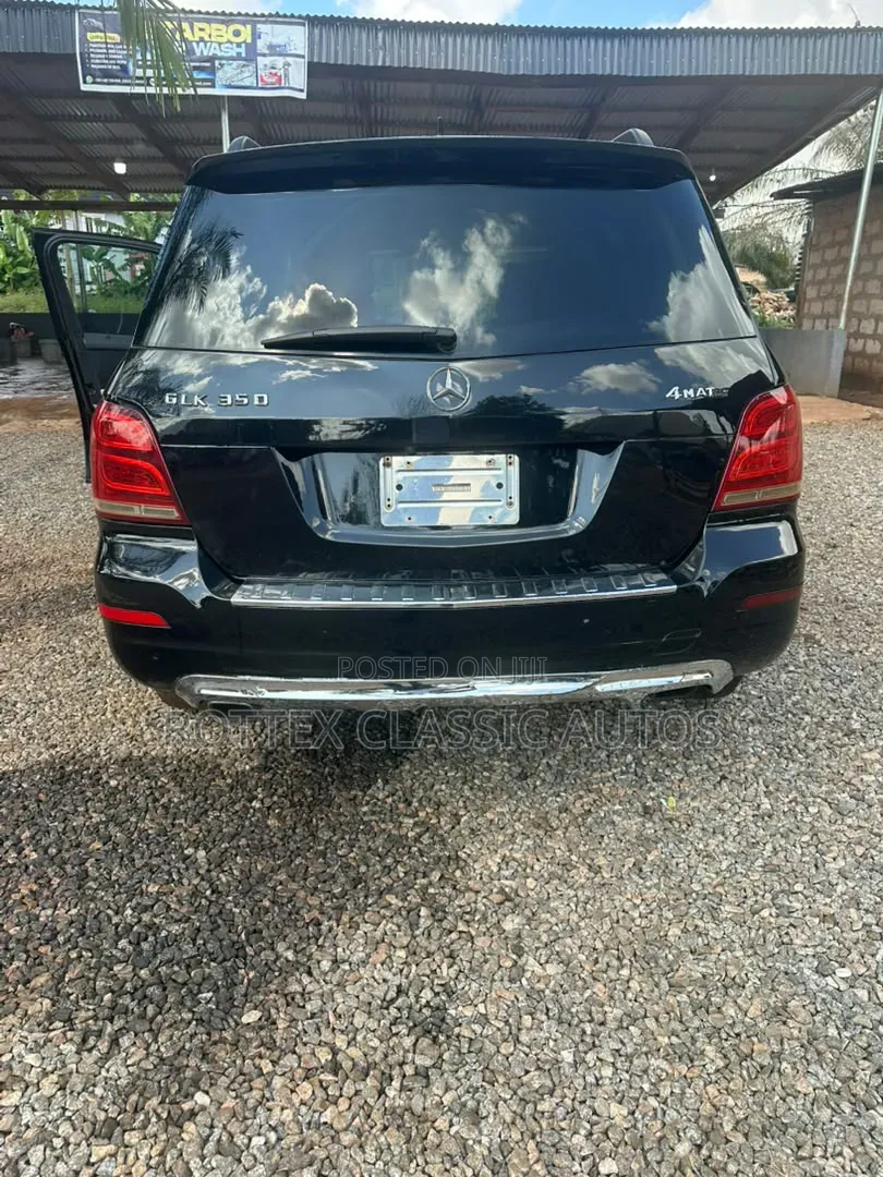 Mercedes-Benz GLK-Class 2010 Black