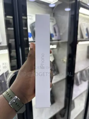 New Apple iPhone 17 Pro Max 256 GB White