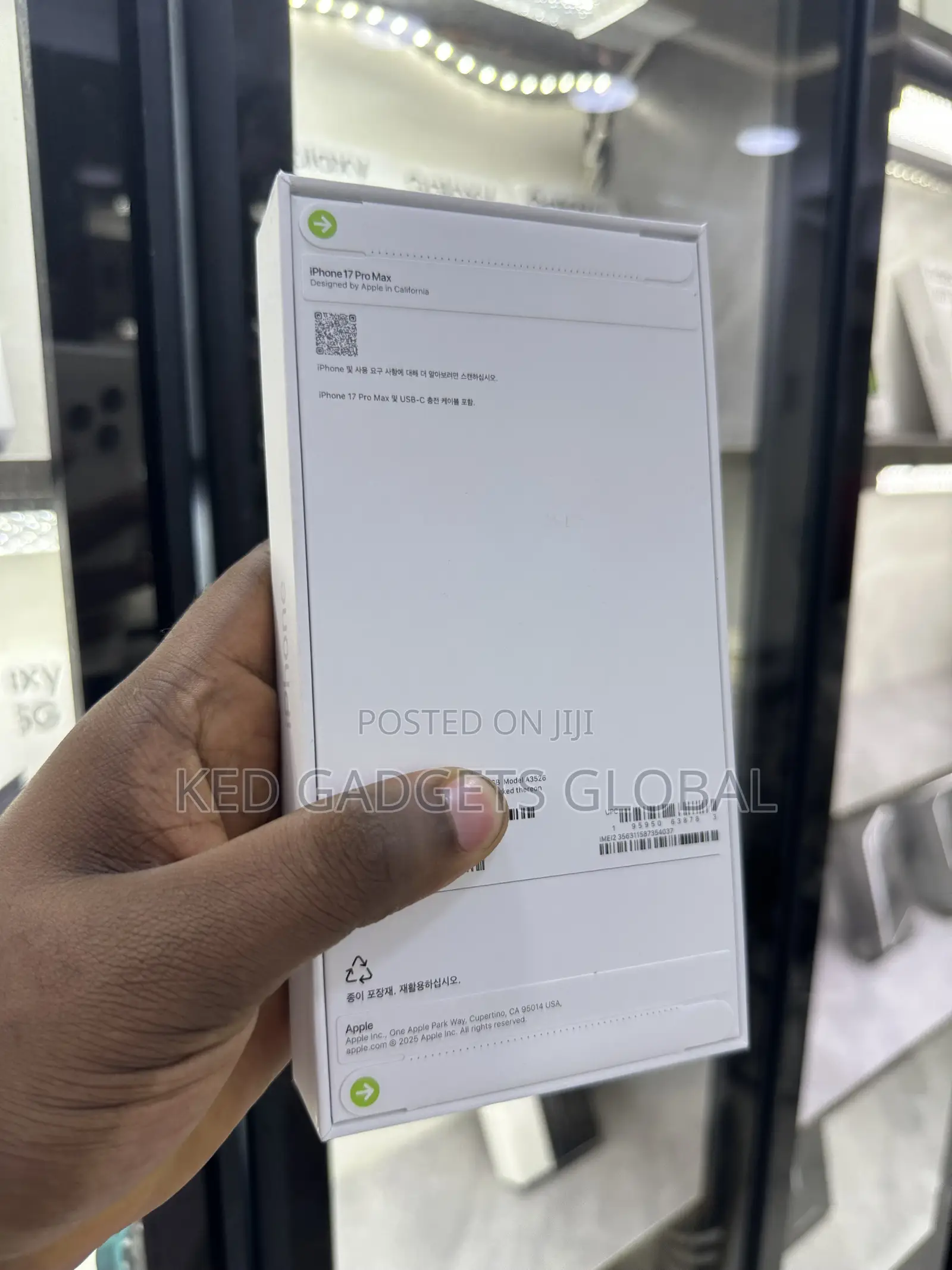 New Apple iPhone 17 Pro Max 256 GB White