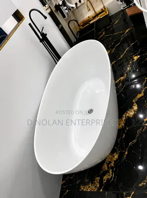 170cm X 75cm Egg Shape Premium Bathtub 