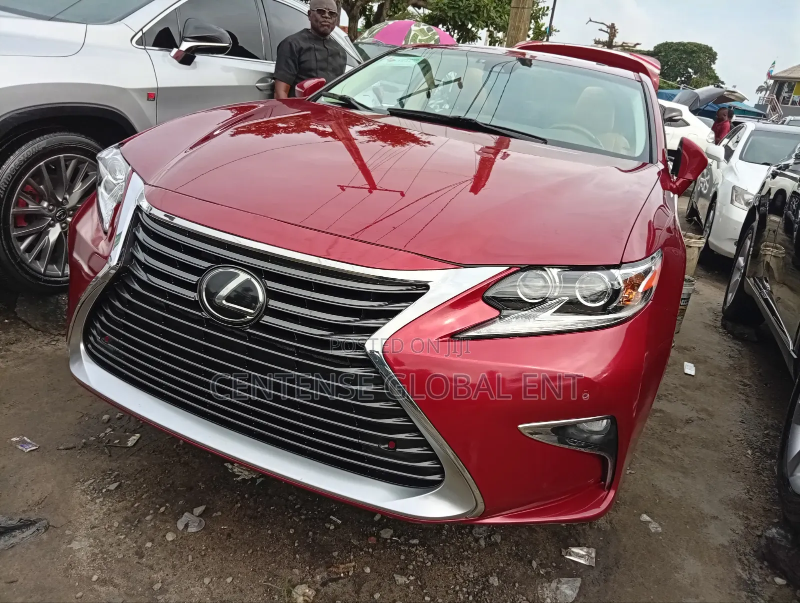 Lexus ES 2017 Red
