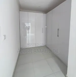 4bdrm Duplex in Ikeja, Adeniyi Jones for rent