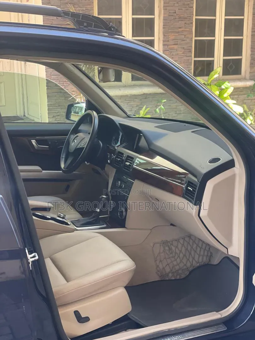 Mercedes-Benz GLK-Class 2012 Black