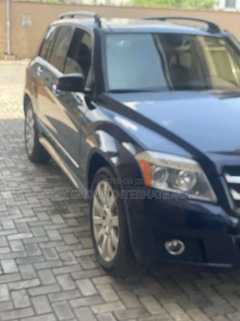Mercedes-Benz GLK-Class 2012 Black