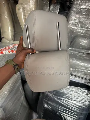 Two Front Head Rest Es 330 2005 Model