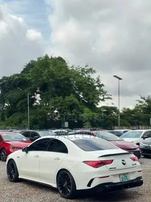 Mercedes-Benz CLA-Class AMG CLA 35 4MATIC Sedan 2022 White