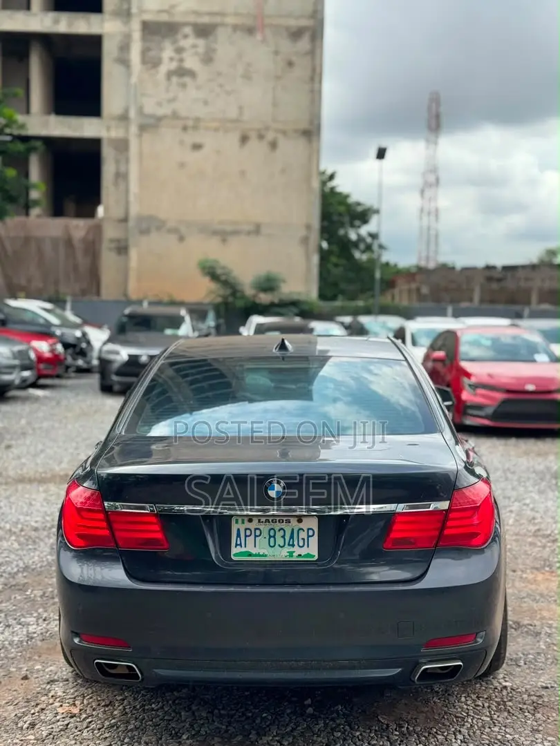 BMW 7 Series 730Li 2009 Gray