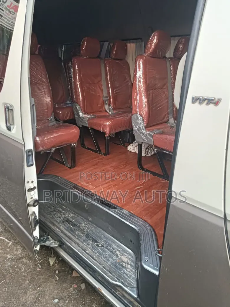 Toyota Lite-Ace 2018 White