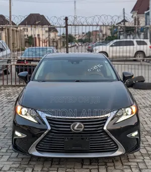 Lexus ES 2017 Black