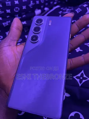 Tecno Camon 40 Pro 5G 256 GB Gray