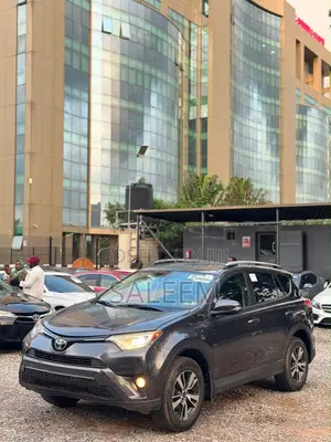 Toyota RAV4 2017 Gray