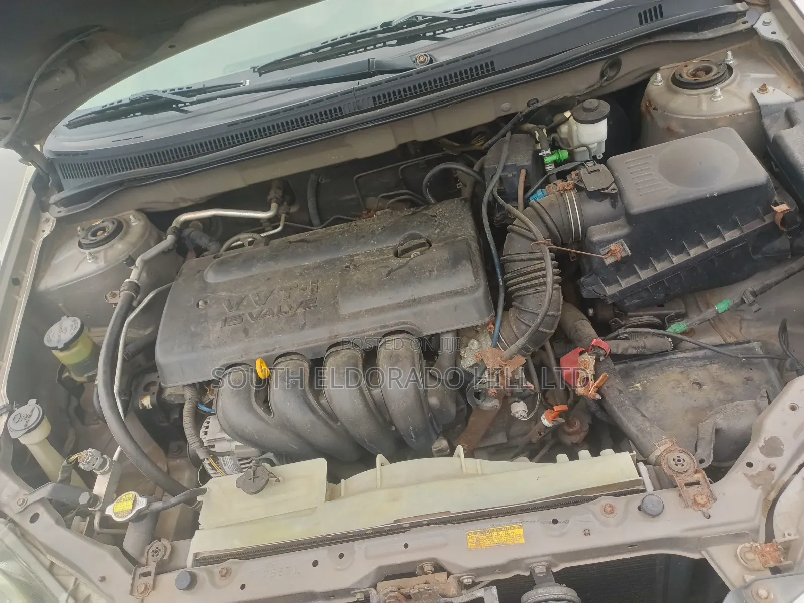 Toyota Corolla 2004 Gold